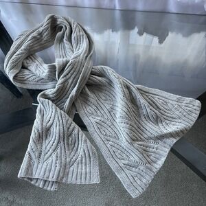 Michele Wang Wool Cashmer Blend Cable Knit Scarf Grey Soft Italy
